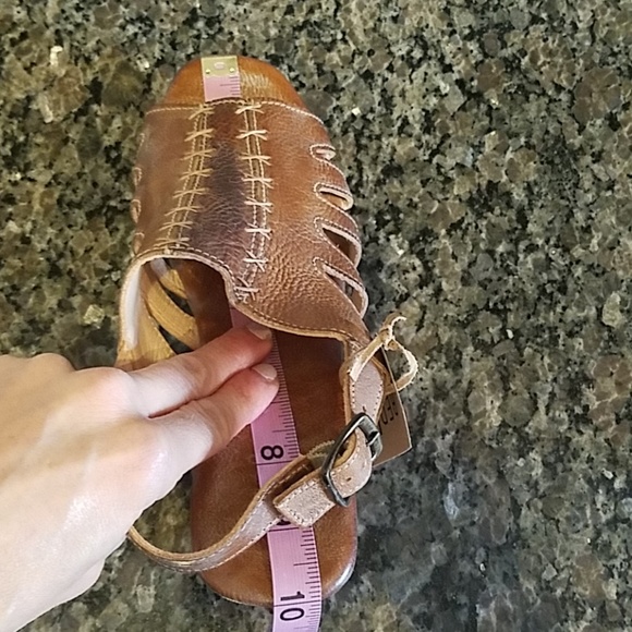 Bed Stu Fontella Tan Rustic Platform Sandals - Picture 8 of 8